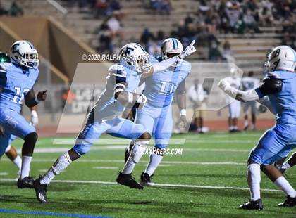 Thumbnail 3 in Strake Jesuit @ Alief Elsik photogallery.