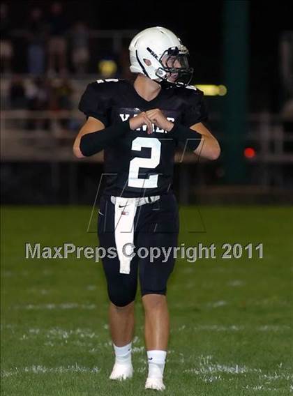 Thumbnail 3 in Foran @ Xavier photogallery.