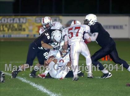 Thumbnail 2 in Foran @ Xavier photogallery.