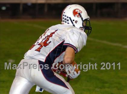 Thumbnail 2 in Foran @ Xavier photogallery.