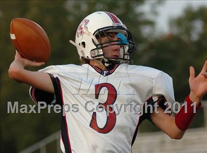 Thumbnail 3 in Foran @ Xavier photogallery.