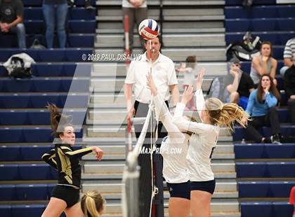 Thumbnail 2 in Rock Canyon @ Valor Christian (CHSAA 5A Region 4) photogallery.