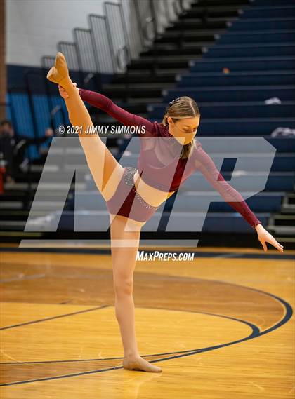 Thumbnail 1 in Edwardsville @ Belleville East photogallery.