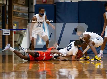 Thumbnail 1 in Edwardsville @ Belleville East photogallery.