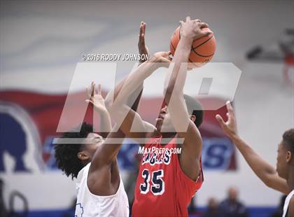 Thumbnail 3 in Duncanville vs. Atascocita (McDonald's Texas Invitational) photogallery.