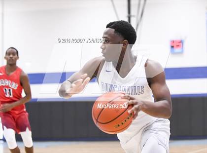 Thumbnail 2 in Duncanville vs. Atascocita (McDonald's Texas Invitational) photogallery.