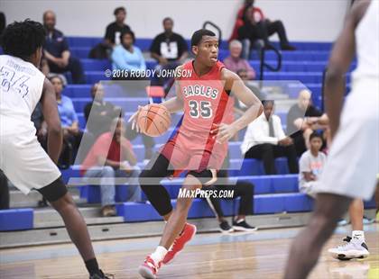 Thumbnail 1 in Duncanville vs. Atascocita (McDonald's Texas Invitational) photogallery.