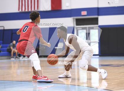 Thumbnail 1 in Duncanville vs. Atascocita (McDonald's Texas Invitational) photogallery.