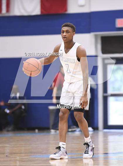 Thumbnail 2 in Duncanville vs. Atascocita (McDonald's Texas Invitational) photogallery.
