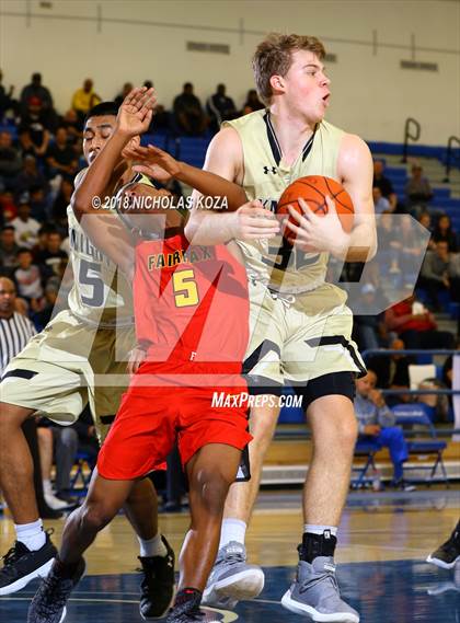 Thumbnail 2 in Fairfax vs. Bishop Montgomery (Rolling Hills Prep State Preview Classic) photogallery.