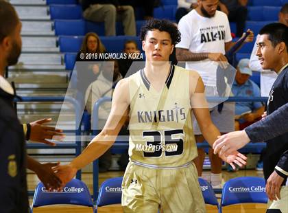 Thumbnail 3 in Fairfax vs. Bishop Montgomery (Rolling Hills Prep State Preview Classic) photogallery.