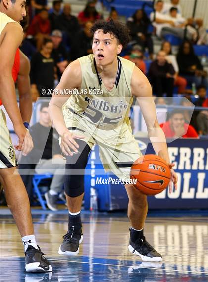 Thumbnail 3 in Fairfax vs. Bishop Montgomery (Rolling Hills Prep State Preview Classic) photogallery.