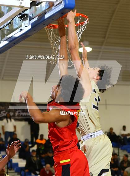 Thumbnail 1 in Fairfax vs. Bishop Montgomery (Rolling Hills Prep State Preview Classic) photogallery.