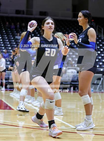 Thumbnail 1 in Bellville vs. Decatur (UIL Volleyball 4A Semifinals) photogallery.