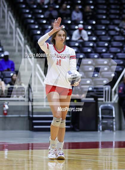 Thumbnail 3 in Bellville vs. Decatur (UIL Volleyball 4A Semifinals) photogallery.