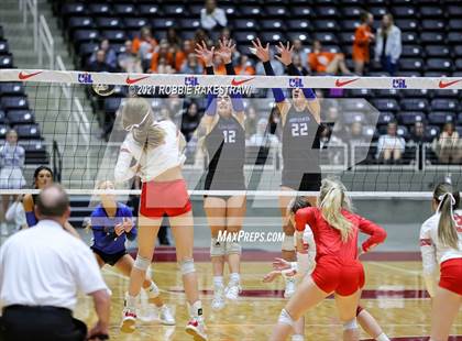 Thumbnail 3 in Bellville vs. Decatur (UIL Volleyball 4A Semifinals) photogallery.