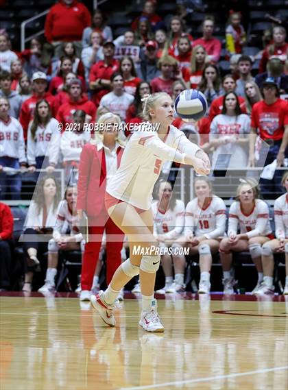 Thumbnail 1 in Bellville vs. Decatur (UIL Volleyball 4A Semifinals) photogallery.