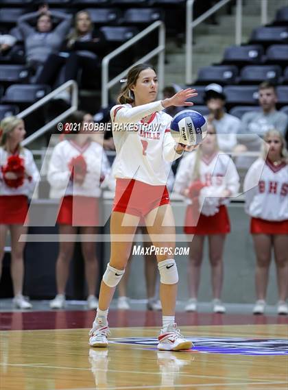 Thumbnail 3 in Bellville vs. Decatur (UIL Volleyball 4A Semifinals) photogallery.