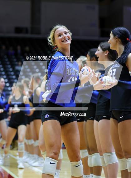 Thumbnail 1 in Bellville vs. Decatur (UIL Volleyball 4A Semifinals) photogallery.
