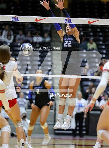 Thumbnail 1 in Bellville vs. Decatur (UIL Volleyball 4A Semifinals) photogallery.