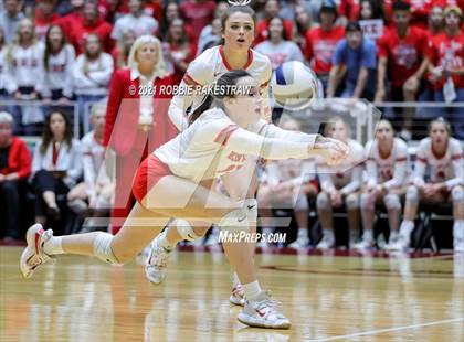 Thumbnail 1 in Bellville vs. Decatur (UIL Volleyball 4A Semifinals) photogallery.