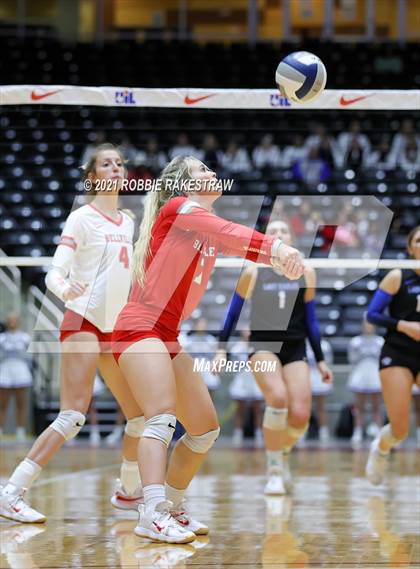 Thumbnail 2 in Bellville vs. Decatur (UIL Volleyball 4A Semifinals) photogallery.