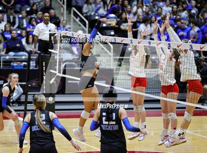 Thumbnail 2 in Bellville vs. Decatur (UIL Volleyball 4A Semifinals) photogallery.