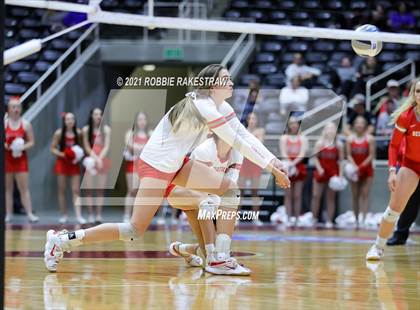 Thumbnail 2 in Bellville vs. Decatur (UIL Volleyball 4A Semifinals) photogallery.