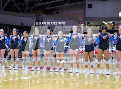 Thumbnail 3 in Bellville vs. Decatur (UIL Volleyball 4A Semifinals) photogallery.