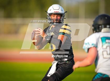 Thumbnail 3 in Highland @ Basha (B-Team) photogallery.