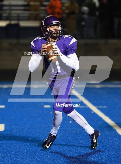 Thumbnail 3 in Barberton vs. Bedford (OHSAA Division II Region 5 Semifinal) photogallery.