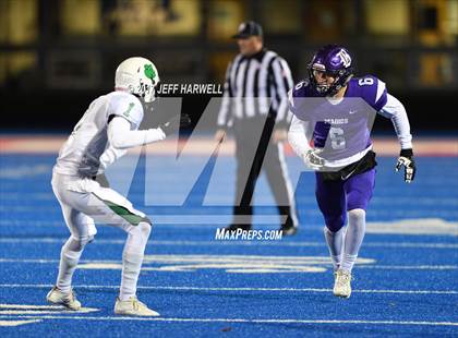 Thumbnail 3 in Barberton vs. Bedford (OHSAA Division II Region 5 Semifinal) photogallery.