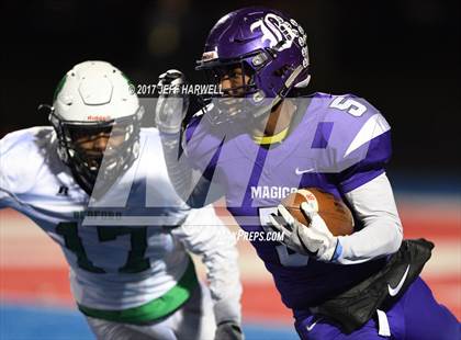 Thumbnail 2 in Barberton vs. Bedford (OHSAA Division II Region 5 Semifinal) photogallery.