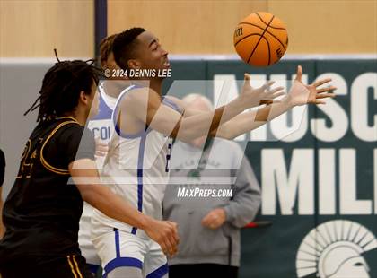 Thumbnail 3 in Bishop O'Dowd vs. Capital Christian (De La Salle MLK Classic) photogallery.