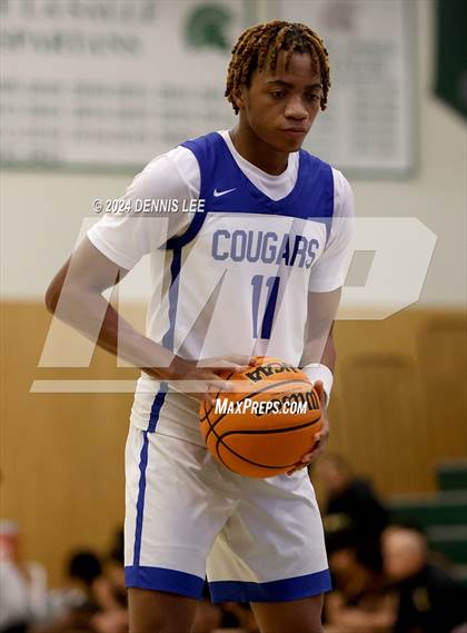Thumbnail 2 in Bishop O'Dowd vs. Capital Christian (De La Salle MLK Classic) photogallery.