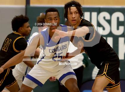 Thumbnail 1 in Bishop O'Dowd vs. Capital Christian (De La Salle MLK Classic) photogallery.