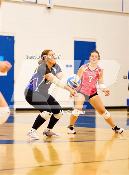Thumbnail 3 in Atwater at Waterford (Scrimmage) photogallery.