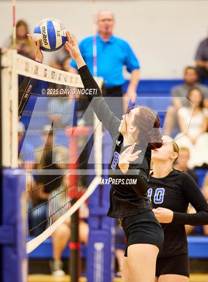 Thumbnail 3 in Atwater at Waterford (Scrimmage) photogallery.