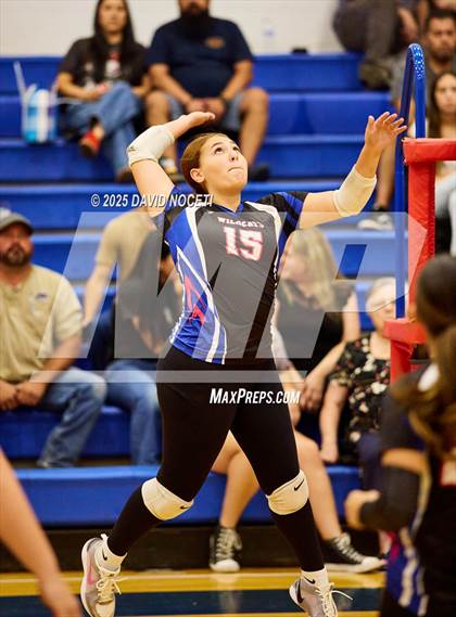 Thumbnail 3 in Atwater at Waterford (Scrimmage) photogallery.
