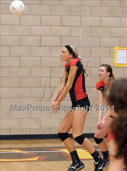 Thumbnail 2 in St. Francis vs. Nevada Union (Super 8 Invitational) photogallery.