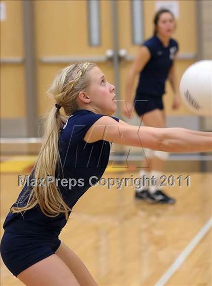 Thumbnail 1 in St. Francis vs. Nevada Union (Super 8 Invitational) photogallery.