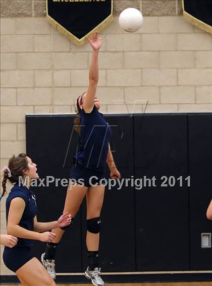 Thumbnail 3 in St. Francis vs. Nevada Union (Super 8 Invitational) photogallery.