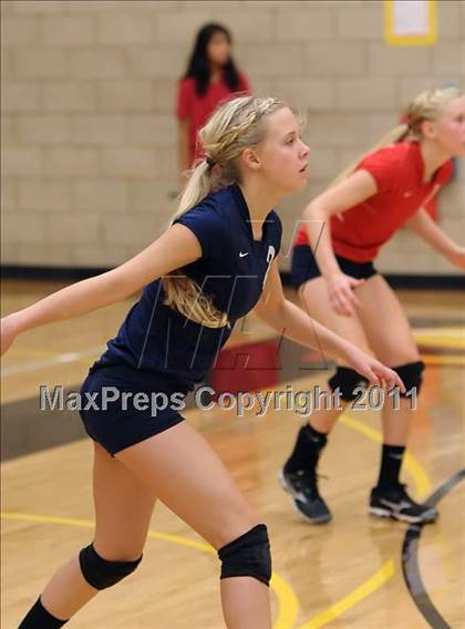 Thumbnail 2 in St. Francis vs. Nevada Union (Super 8 Invitational) photogallery.