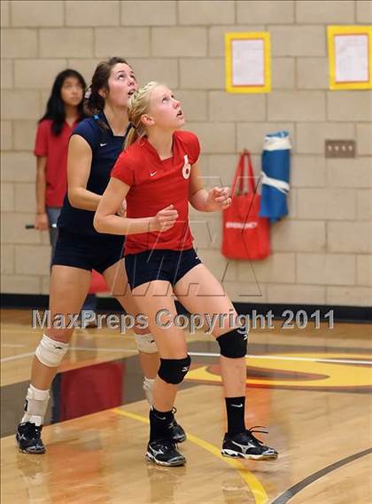 Thumbnail 2 in St. Francis vs. Nevada Union (Super 8 Invitational) photogallery.