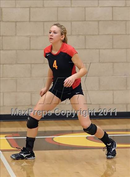 Thumbnail 3 in St. Francis vs. Nevada Union (Super 8 Invitational) photogallery.