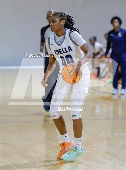 Thumbnail 3 in Westside vs. Luella (She Got Game Classic) photogallery.