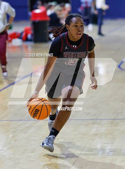 Thumbnail 2 in Westside vs. Luella (She Got Game Classic) photogallery.