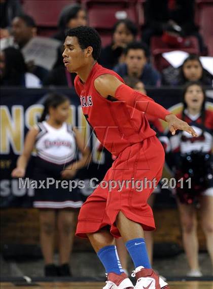 Thumbnail 3 in Lutheran vs. Bishop O'Dowd (CIF State D3 Final) photogallery.