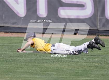 Thumbnail 3 in Caruthers vs. Gridley (71st Annual San Diego Lions Tournament) photogallery.