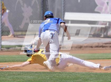 Thumbnail 2 in Caruthers vs. Gridley (71st Annual San Diego Lions Tournament) photogallery.